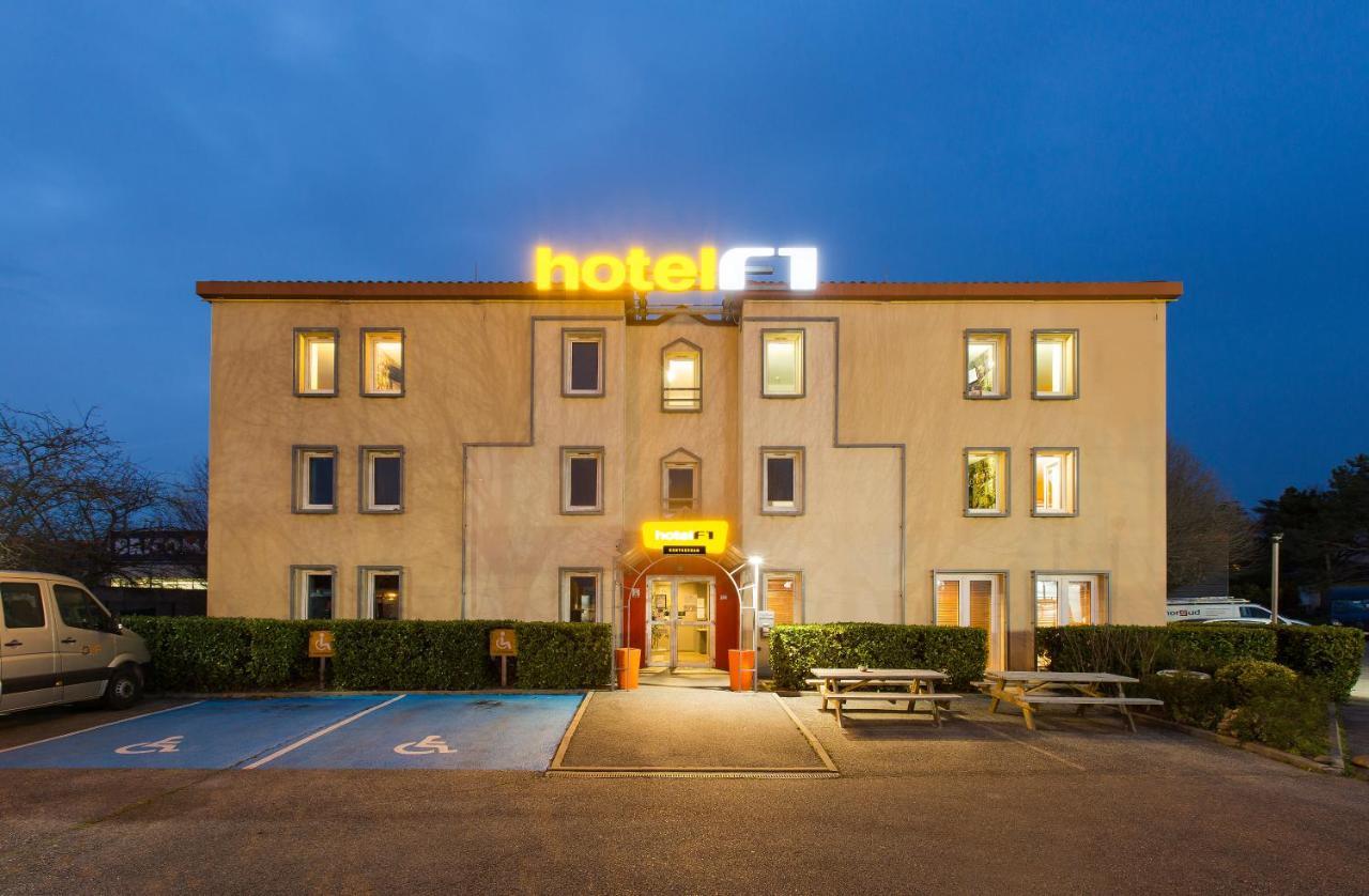 Hotel F1 Lyon Genay Massieux Exterior photo